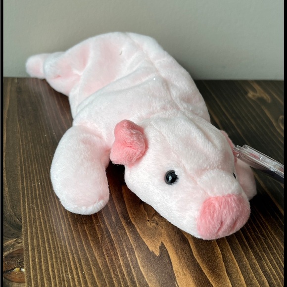 Ty "Squealer" the pig-1 of Original 9 Beanies of 1993-Retired 1998 - Picture 2 of 10